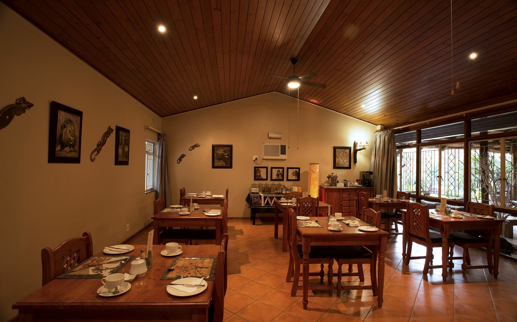 Sunbird Lodge Пхалаборва Экстерьер фото