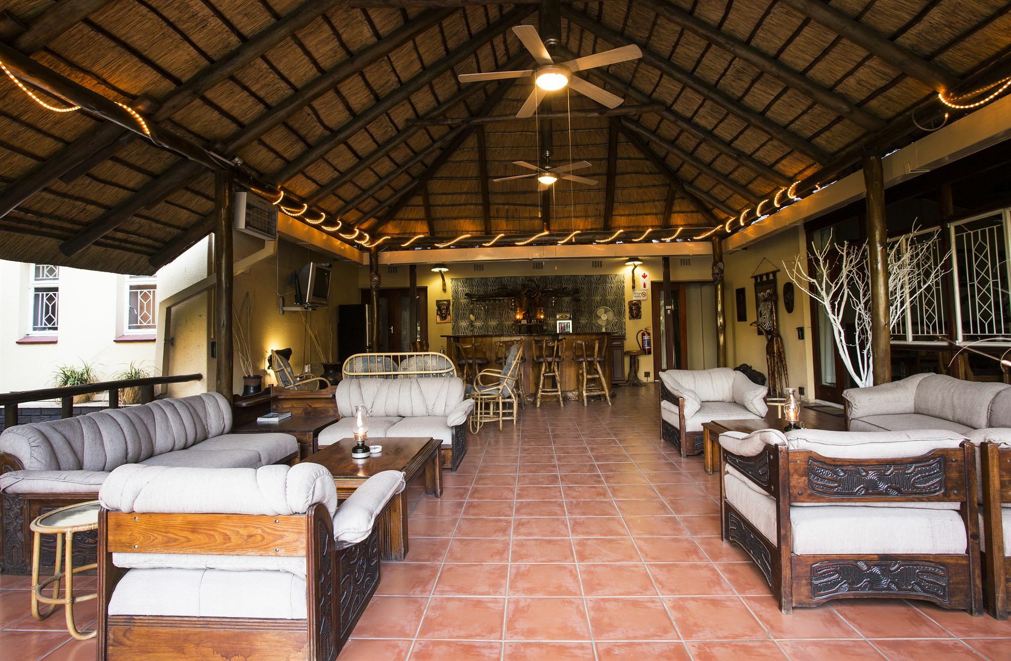 Sunbird Lodge Пхалаборва Экстерьер фото