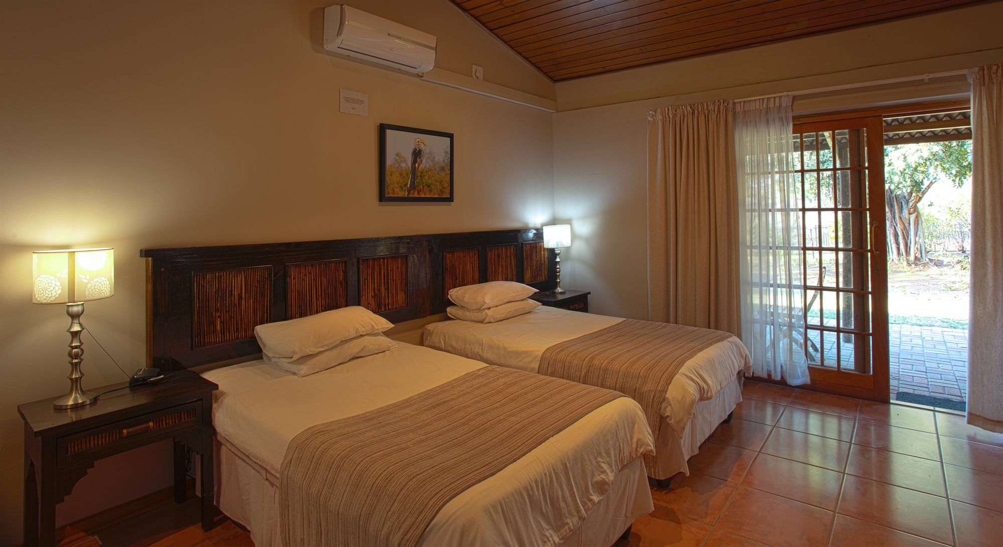 Sunbird Lodge Пхалаборва Экстерьер фото
