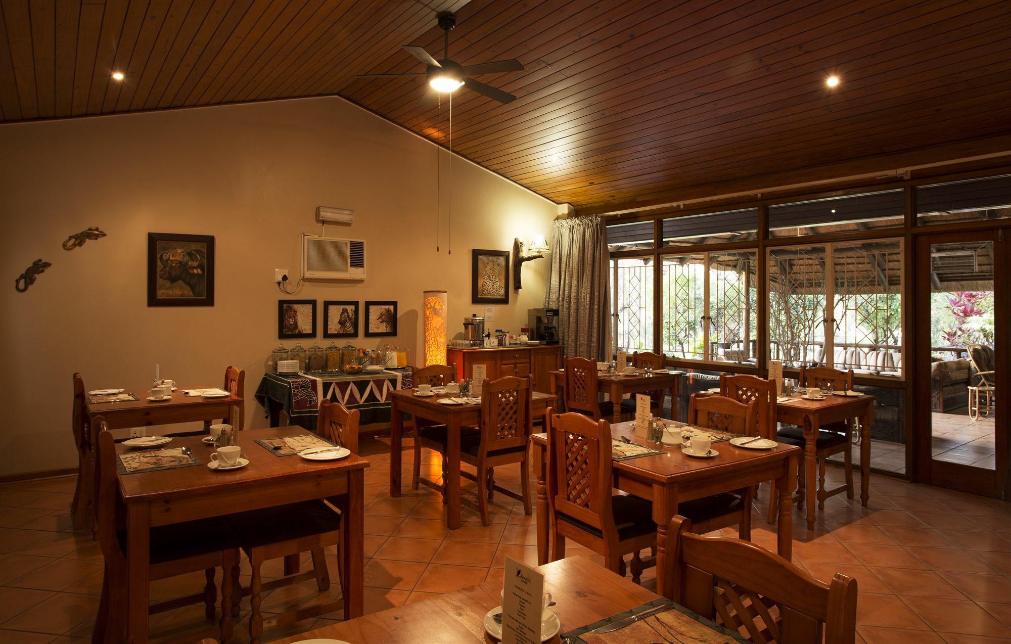 Sunbird Lodge Пхалаборва Экстерьер фото